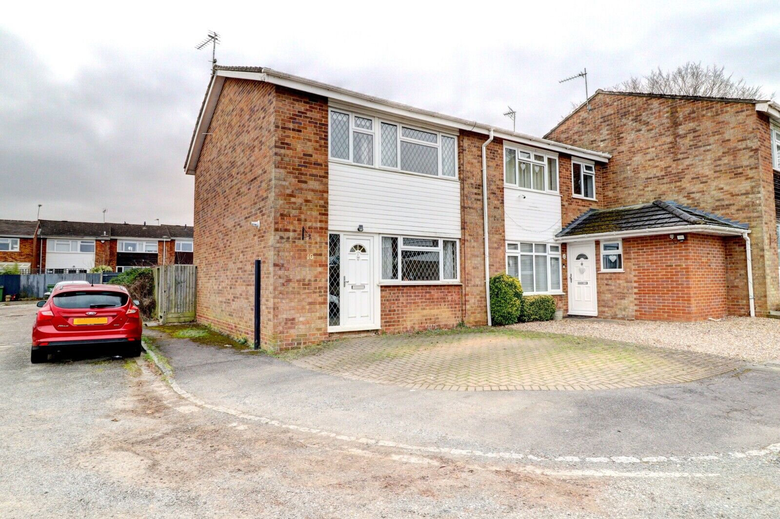 3 bedroom end terraced house for sale Beechfield Way, Hazlemere, HP15, main image