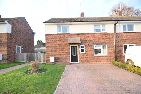 2 bedroom semi detached house to rent, Available unfurnished now