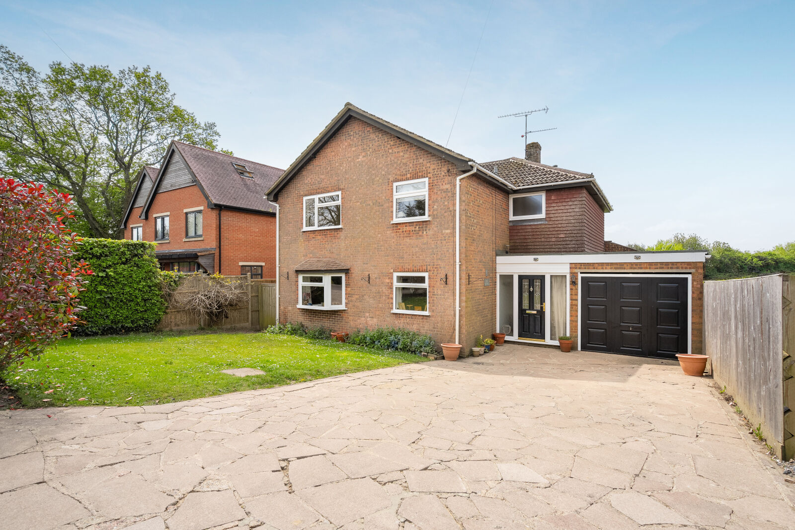 4 bedroom detached house for sale Chiltern View Close, Lacey Green, HP27, main image