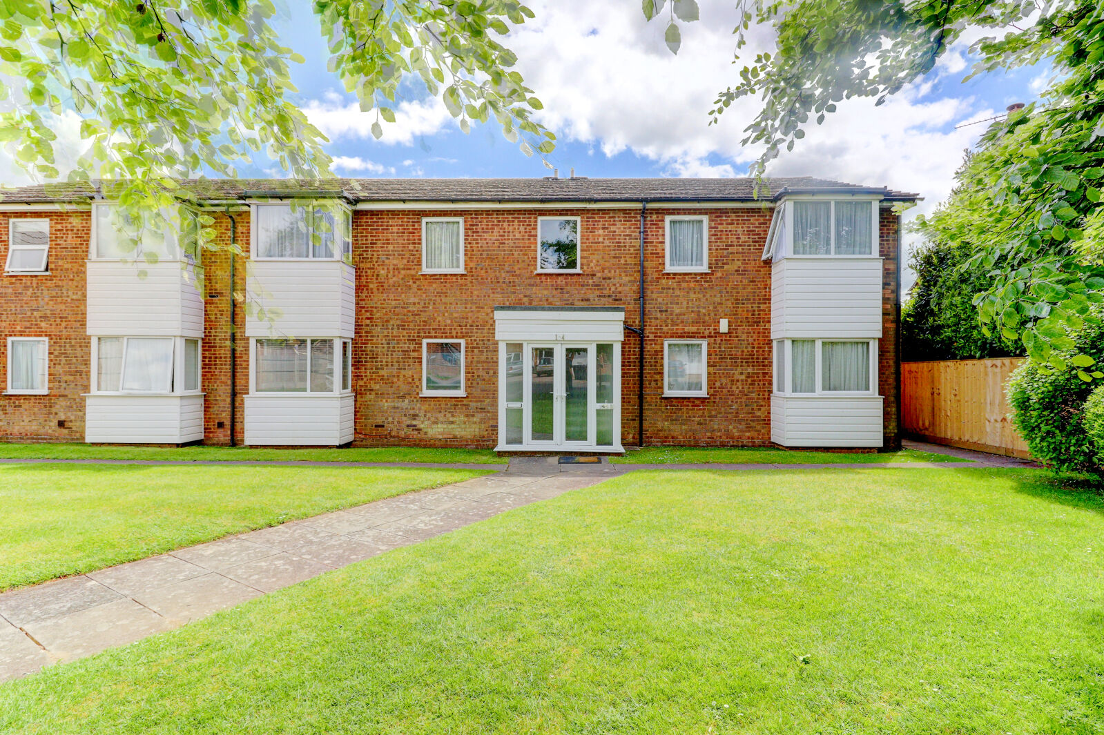 2 bedroom  flat for sale Claydon Court, High Wycombe, HP12, main image