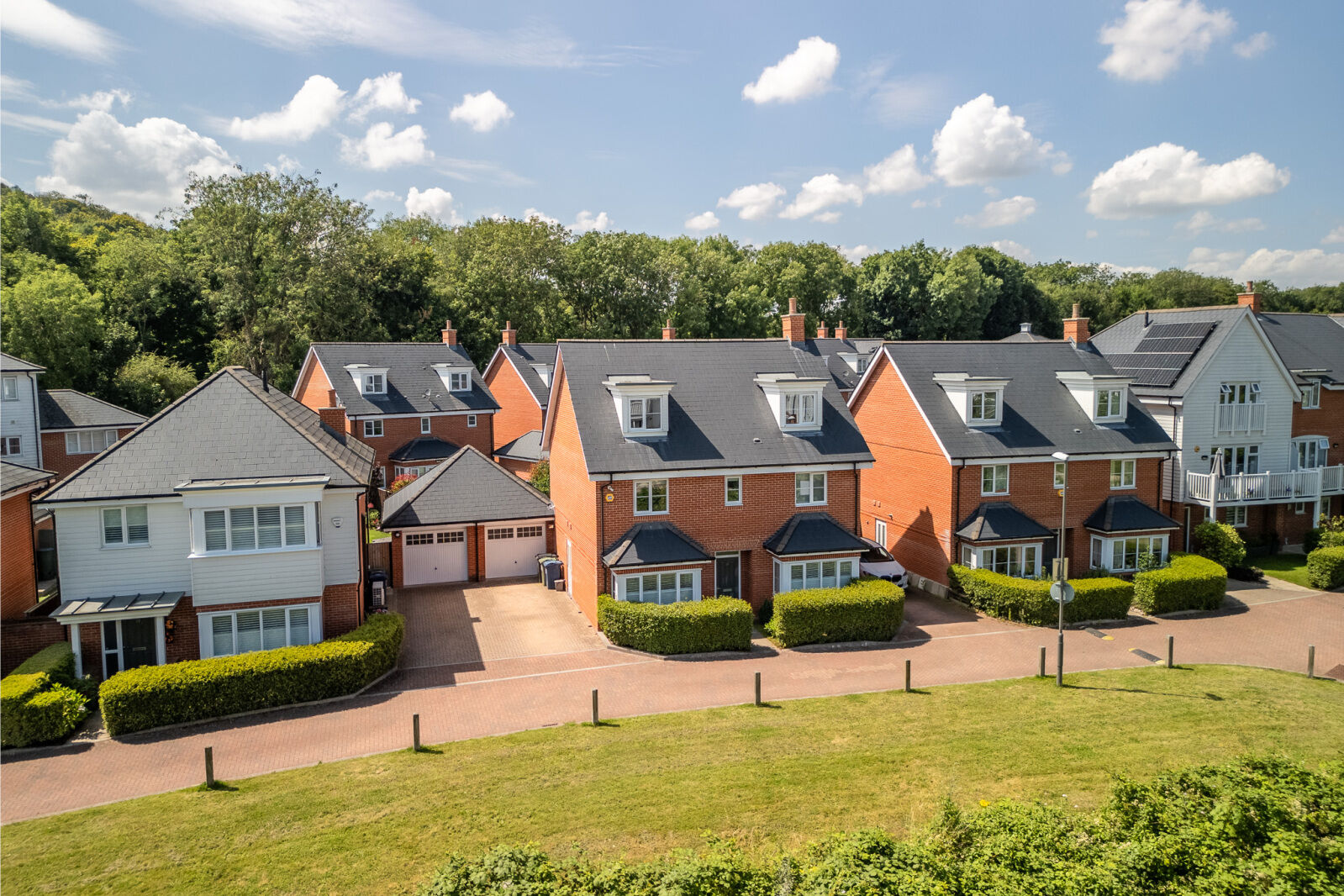 5 bedroom detached house for sale Chartwell Way, High Wycombe, HP11, main image