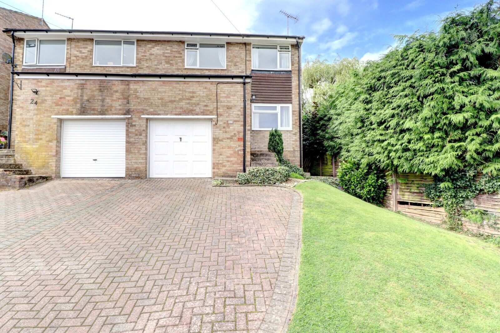 3 bedroom semi detached house for sale Campion Road, High Wycombe, HP15, main image