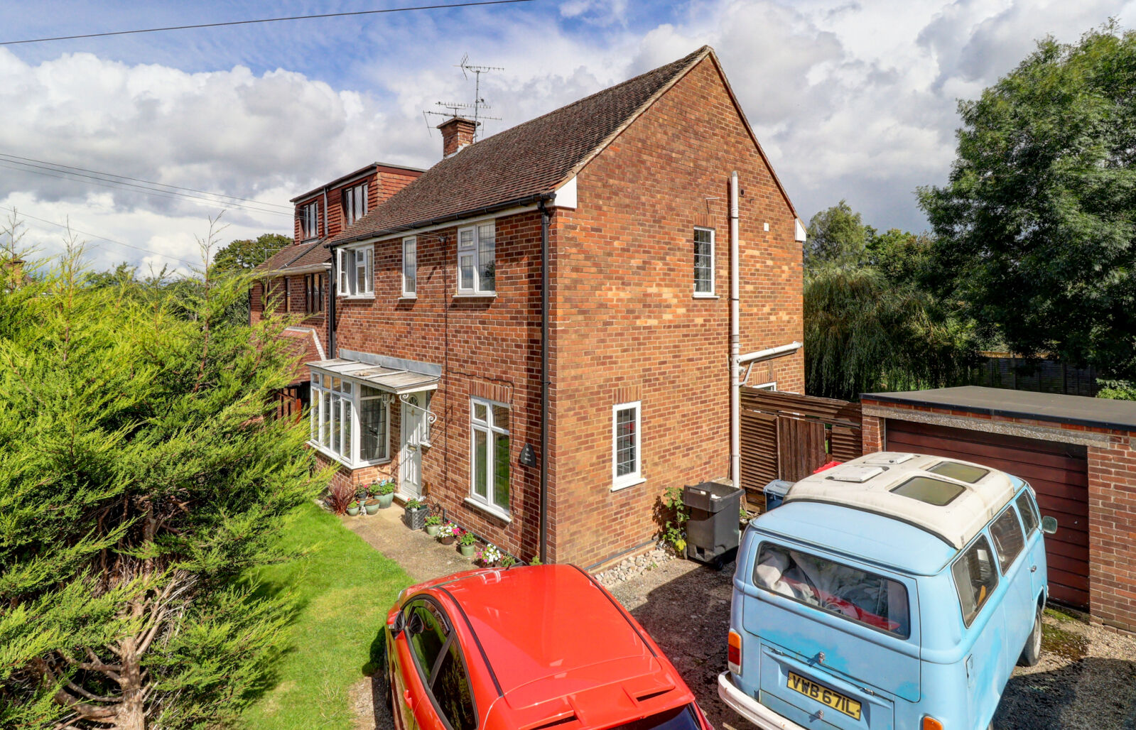 3 bedroom semi detached house for sale Cedar Avenue, Hazlemere, HP15, main image