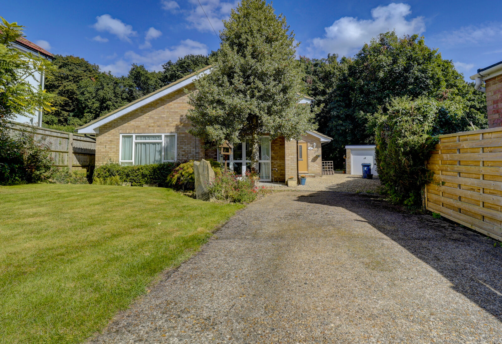 4 bedroom detached bungalow for sale Park Lane, High Wycombe, HP15, main image