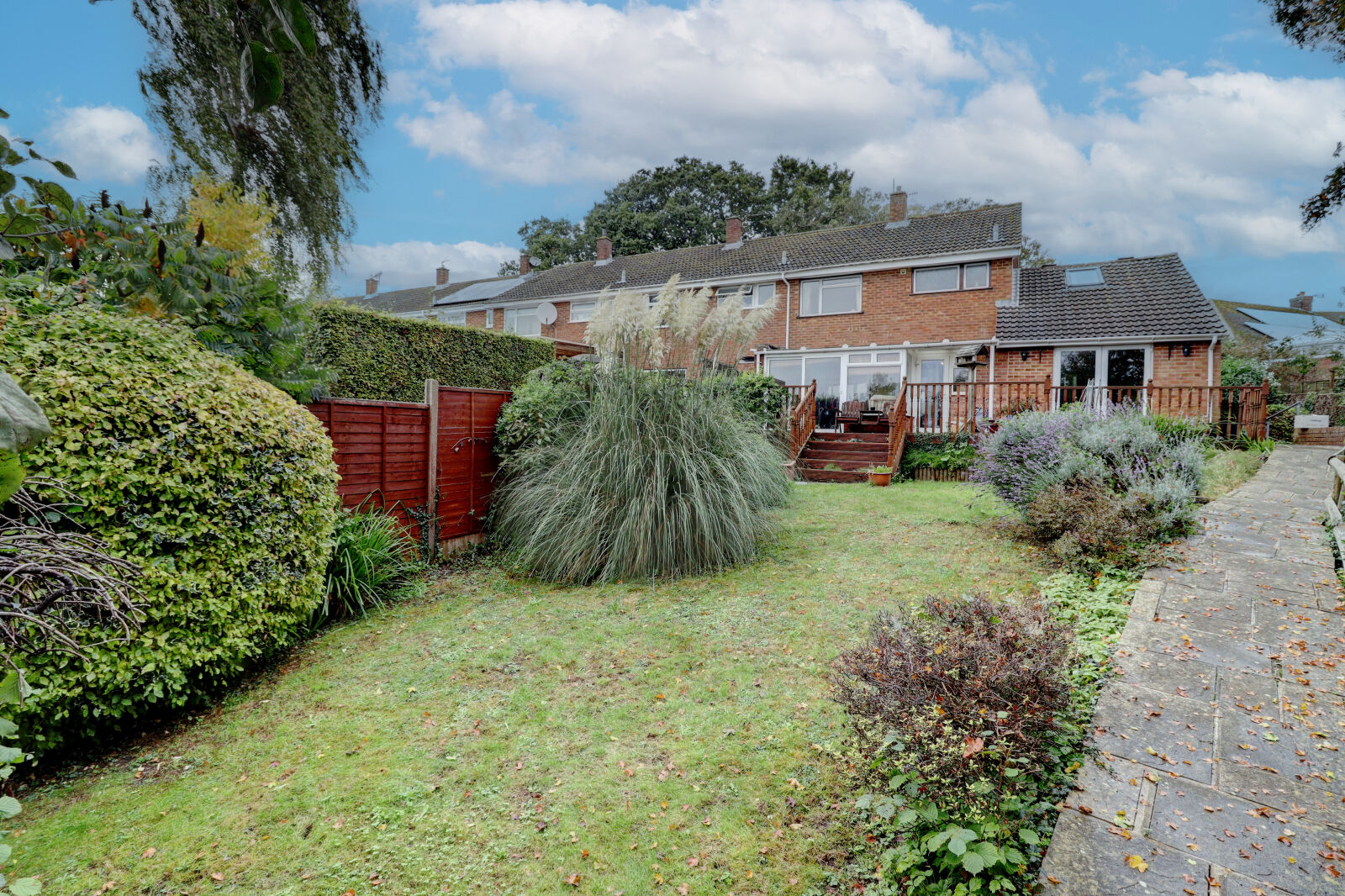 3 bedroom semi detached house for sale Woodcote Green, High Wycombe, HP13, main image