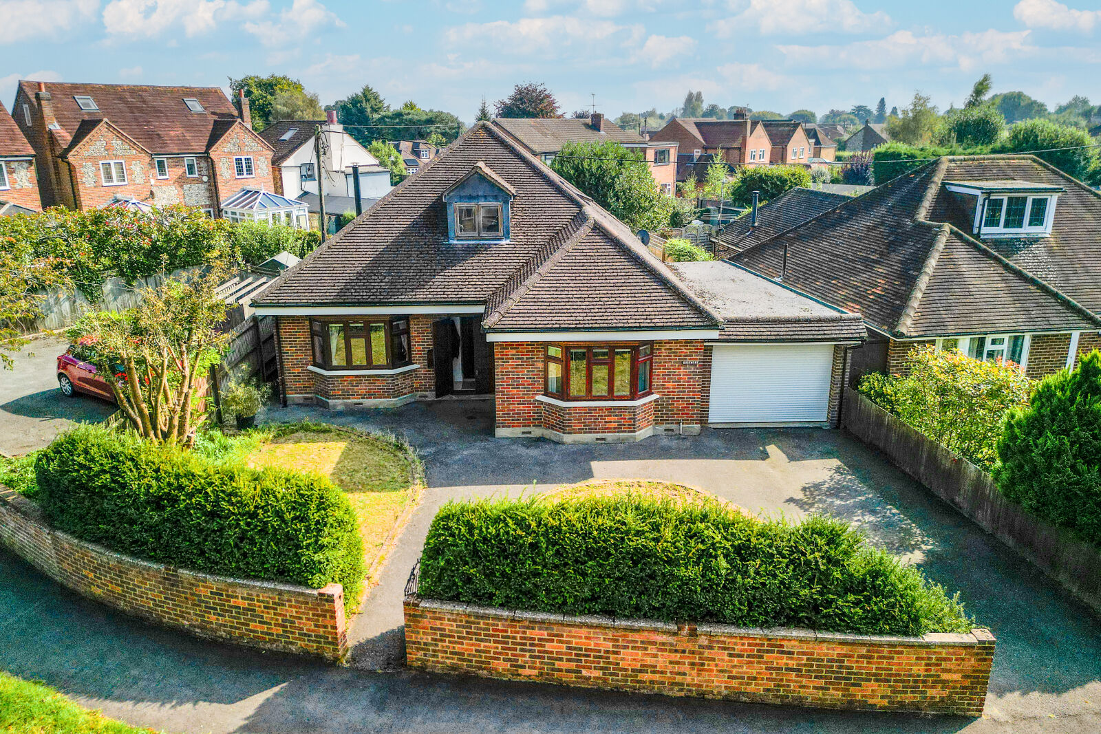 3 bedroom detached bungalow for sale Purssells Meadow, High Wycombe, HP14, main image