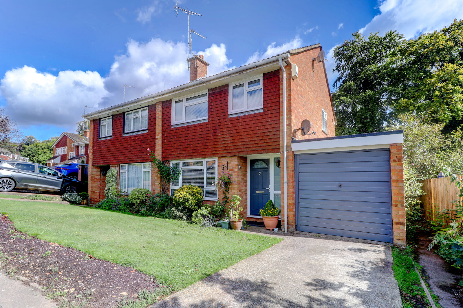 3 bedroom semi detached house for sale The Rise, High Wycombe, HP13, main image