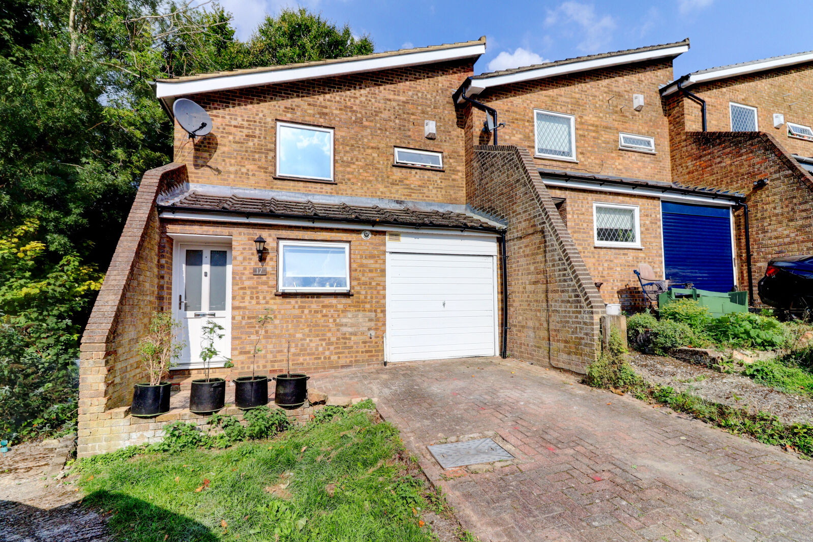 3 bedroom end terraced house for sale Elora Road, High Wycombe, HP13, main image