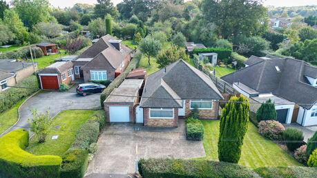 2 bedroom detached bungalow for sale