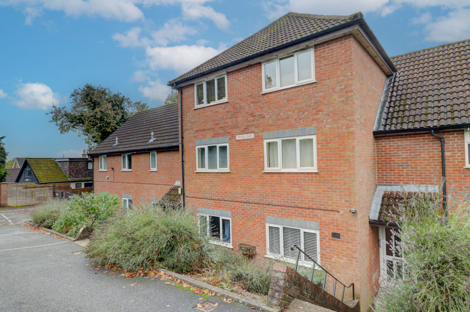 2 bedroom  flat for sale Olympic Way, High Wycombe, HP13, main image