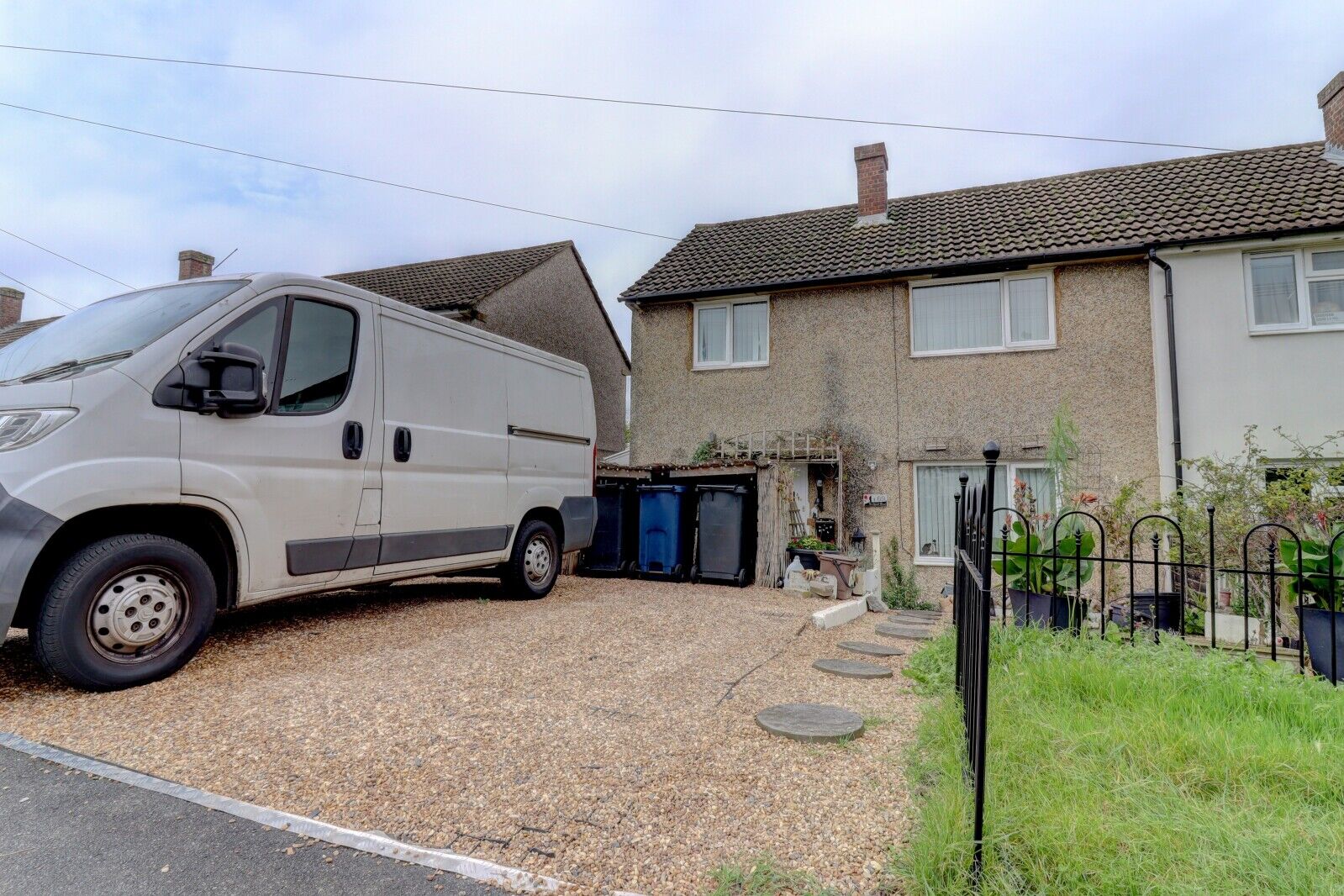 3 bedroom semi detached house for sale Southfield Road, Princes Risborough, HP27, main image