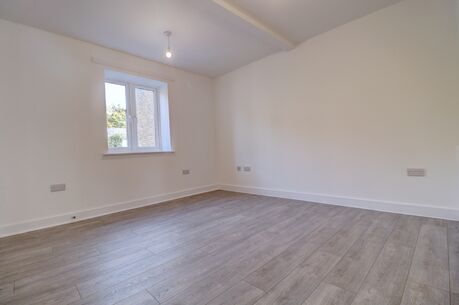 1 bedroom  flat to rent, Available unfurnished now