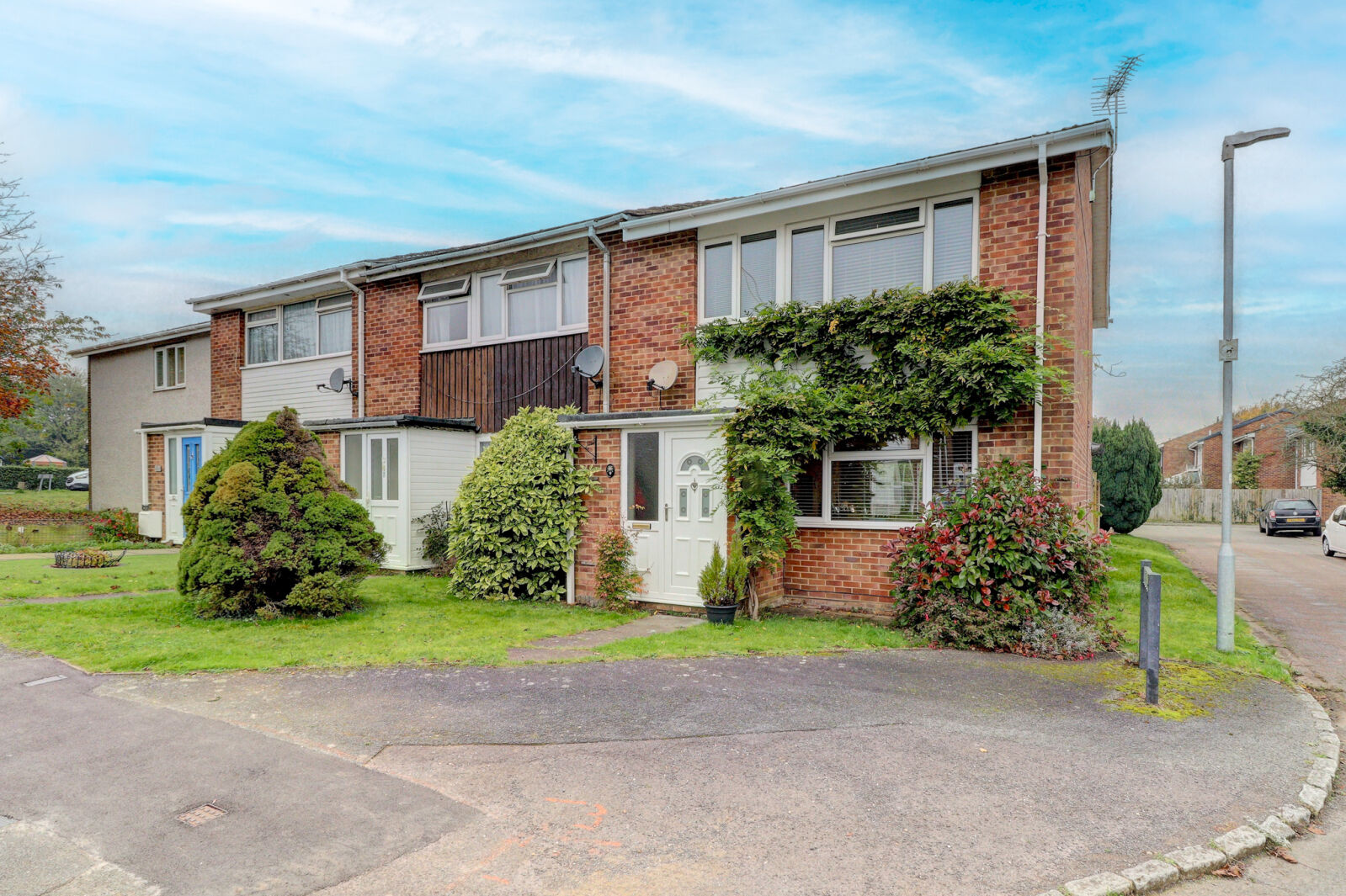 3 bedroom end terraced house for sale Lowfield Way, High Wycombe, HP15, main image