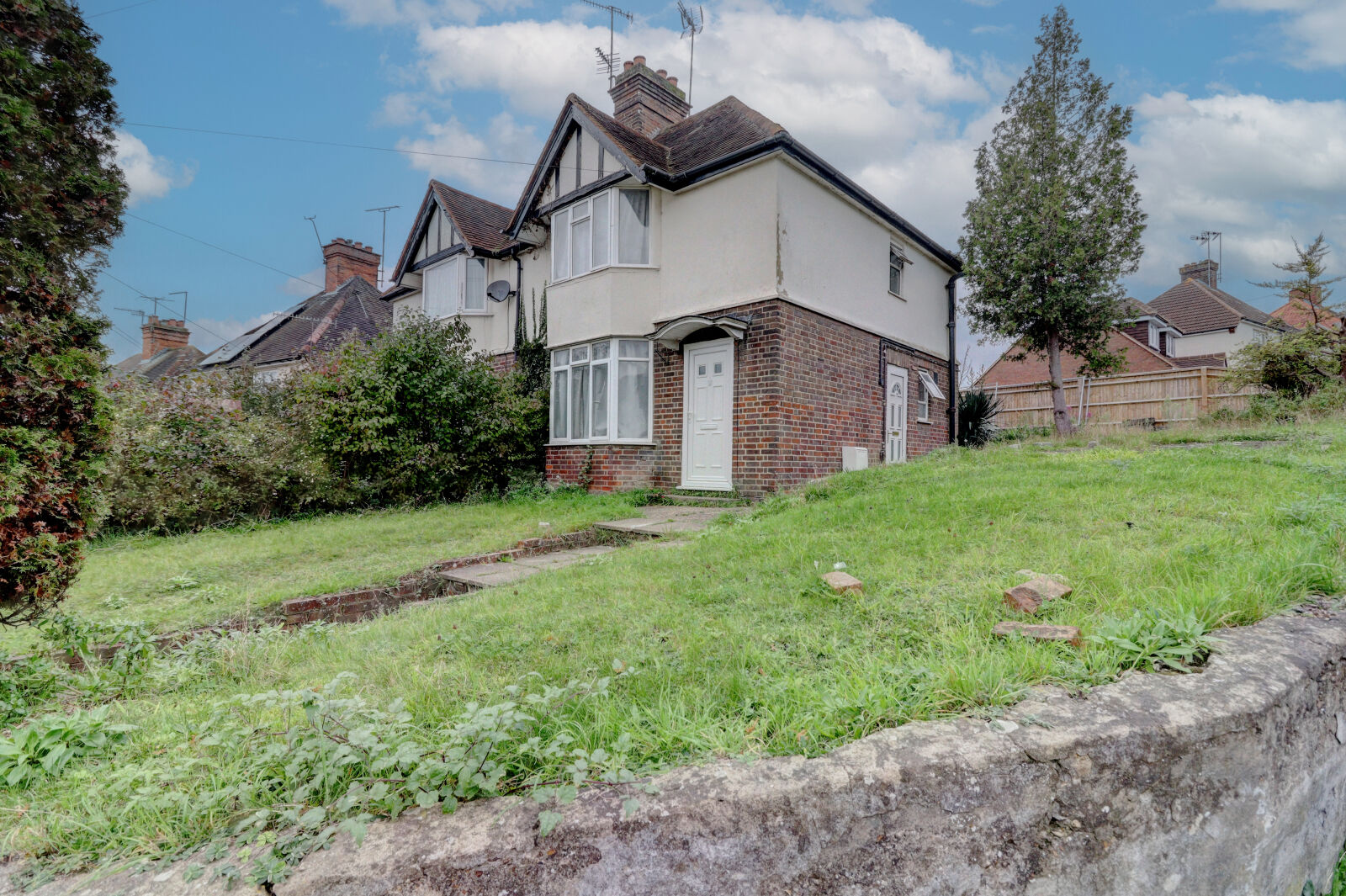 3 bedroom semi detached house for sale Totteridge Road, High Wycombe, HP13, main image