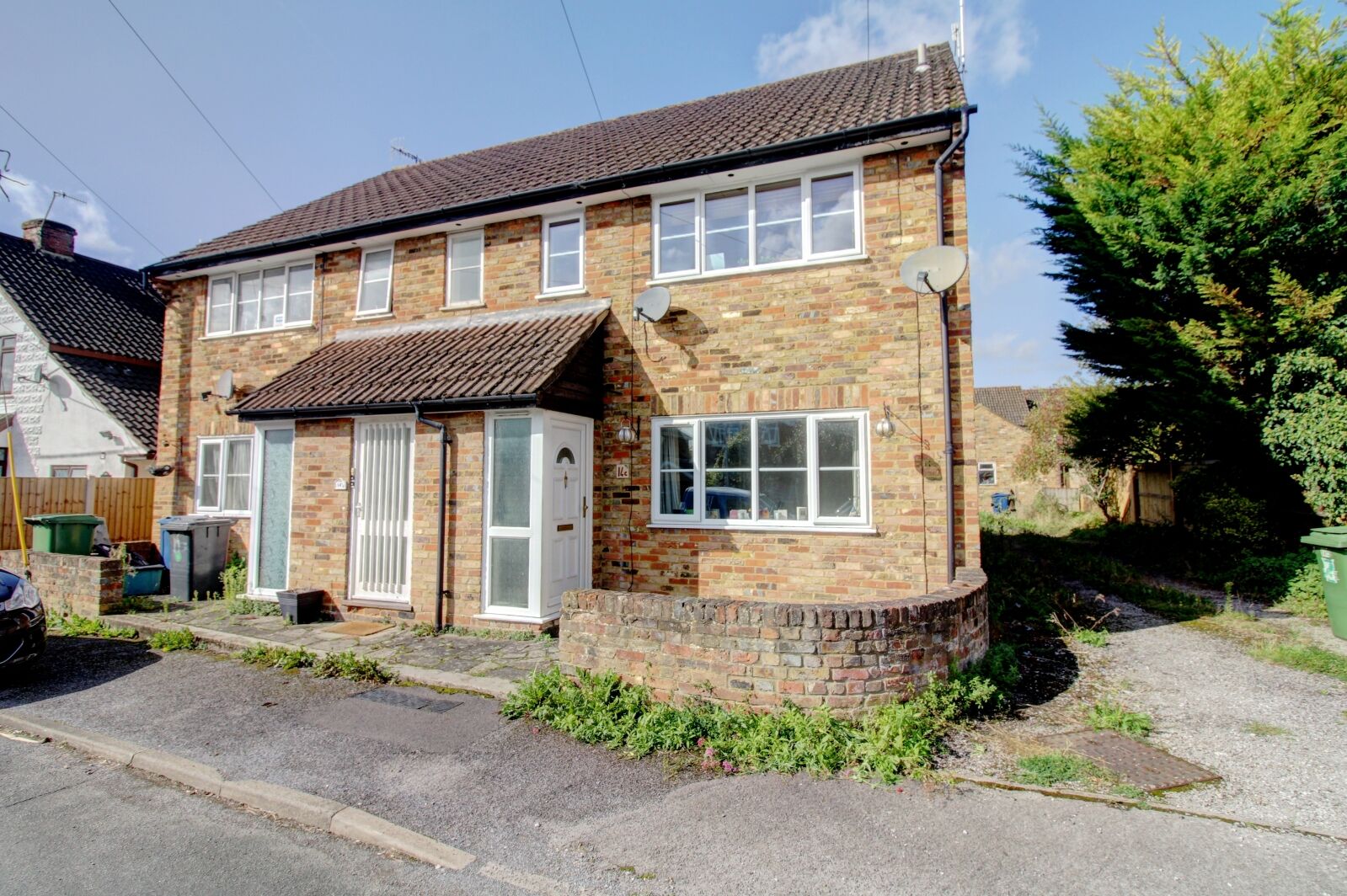 2 bedroom  flat for sale Old Forge Road, High Wycombe, HP10, main image