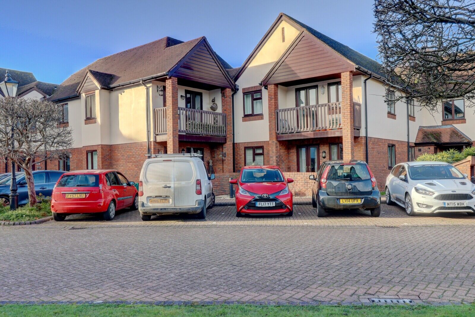 1 bedroom  flat for sale Jasmine Crescent, Princes Risborough, HP27, main image