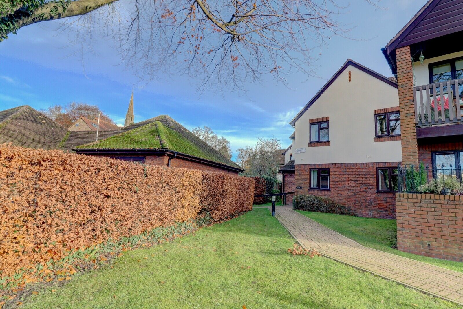 2 bedroom  flat for sale Jasmine Crescent, Princes Risborough, HP27, main image