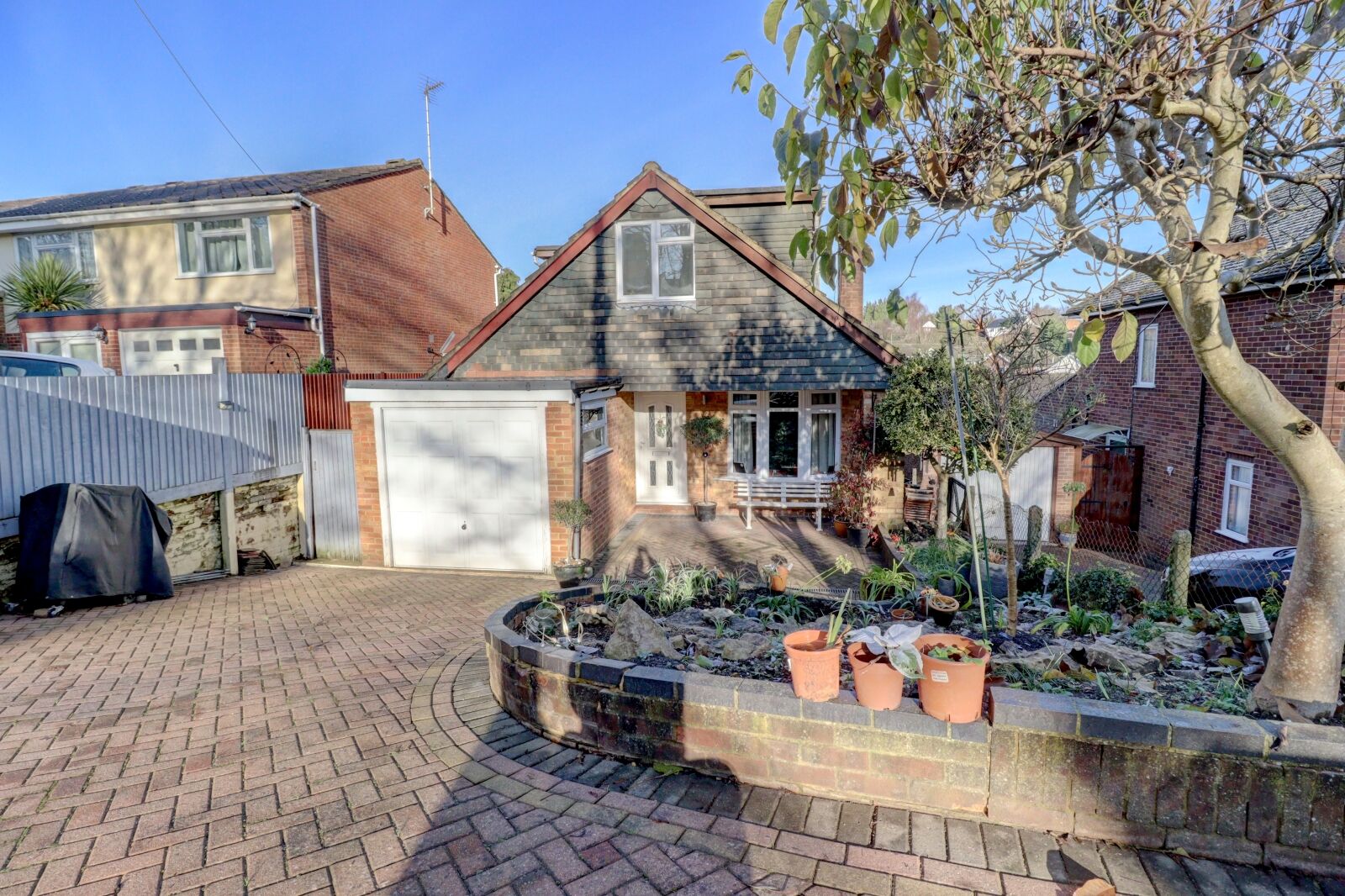 3 bedroom detached house for sale Brimmers Hill, High Wycombe, HP15, main image