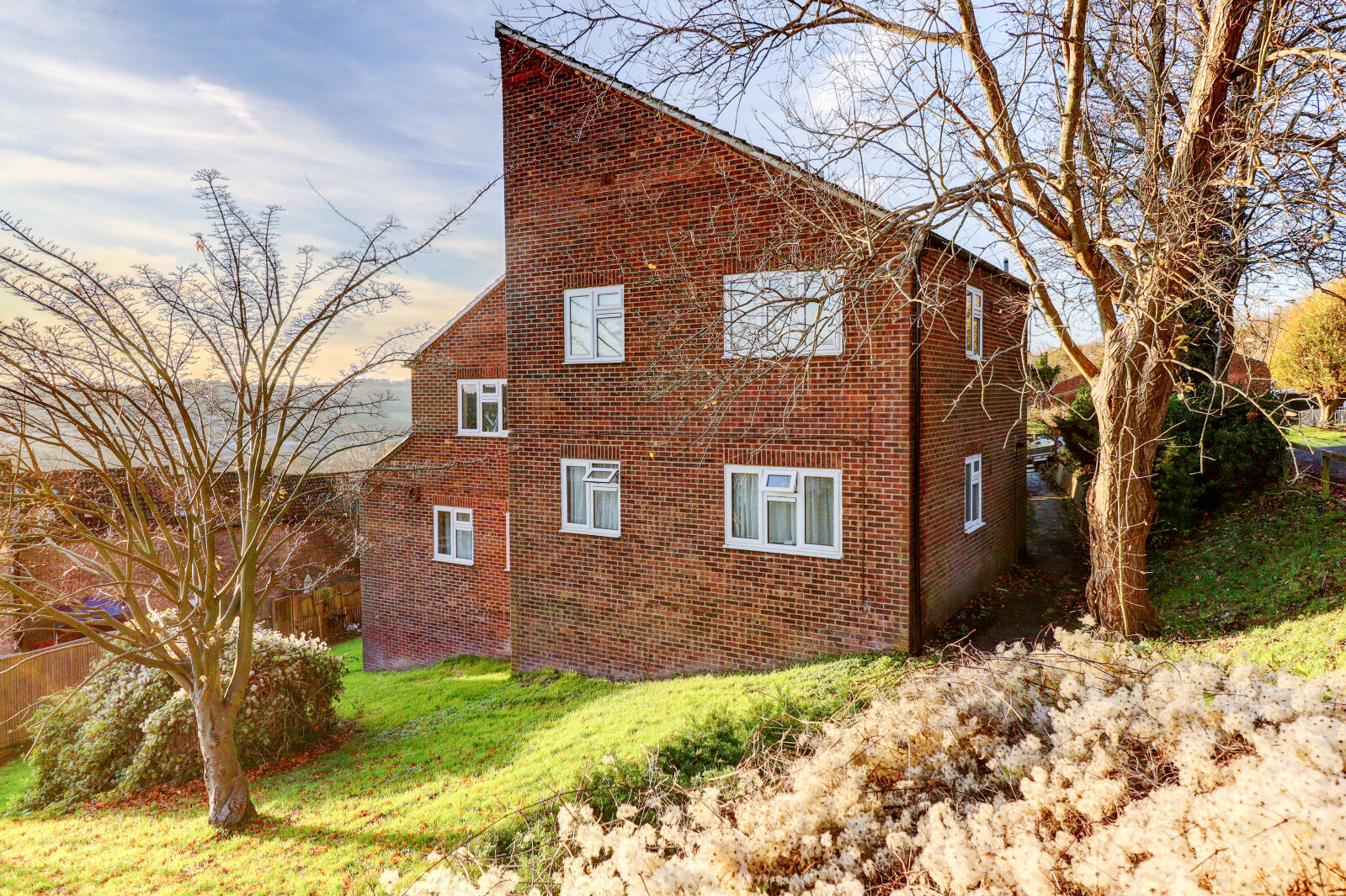 1 bedroom  flat for sale The Acres, High Wycombe, HP13, main image