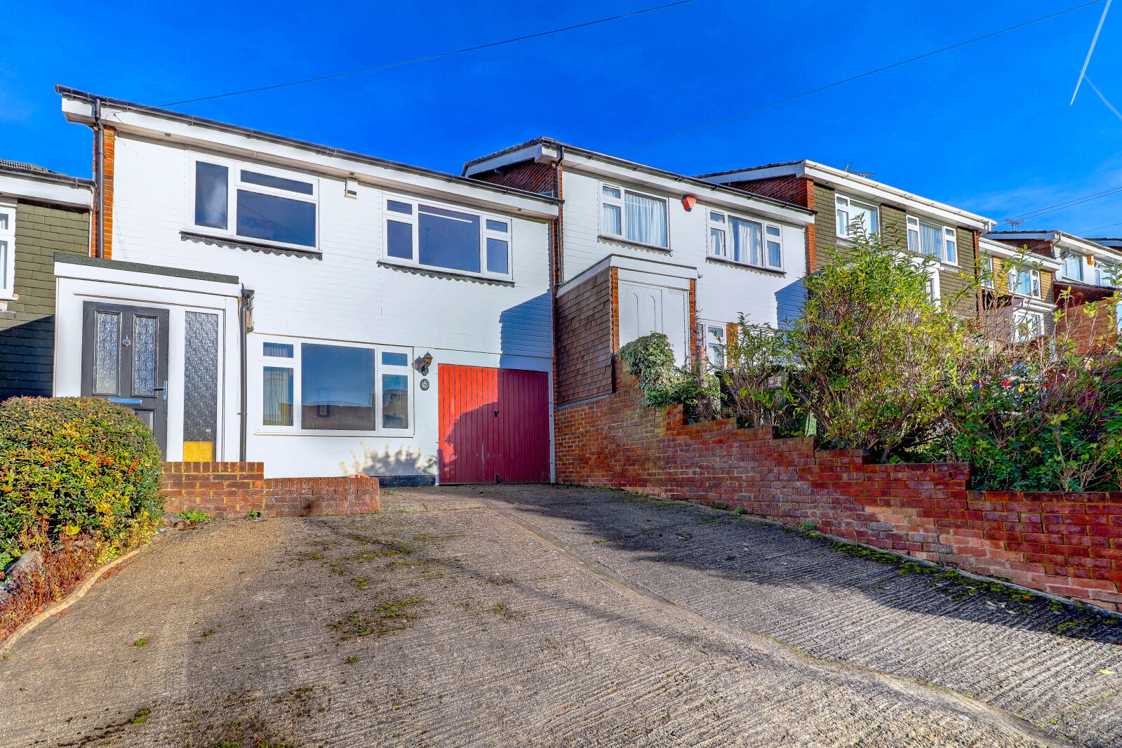 3 bedroom mid terraced house for sale North Drive, High Wycombe, HP13, main image