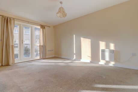 2 bedroom  flat to rent, Available unfurnished now