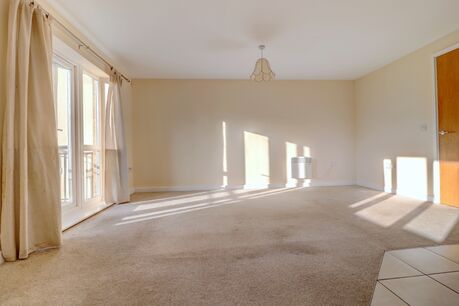 2 bedroom  flat to rent, Available unfurnished now