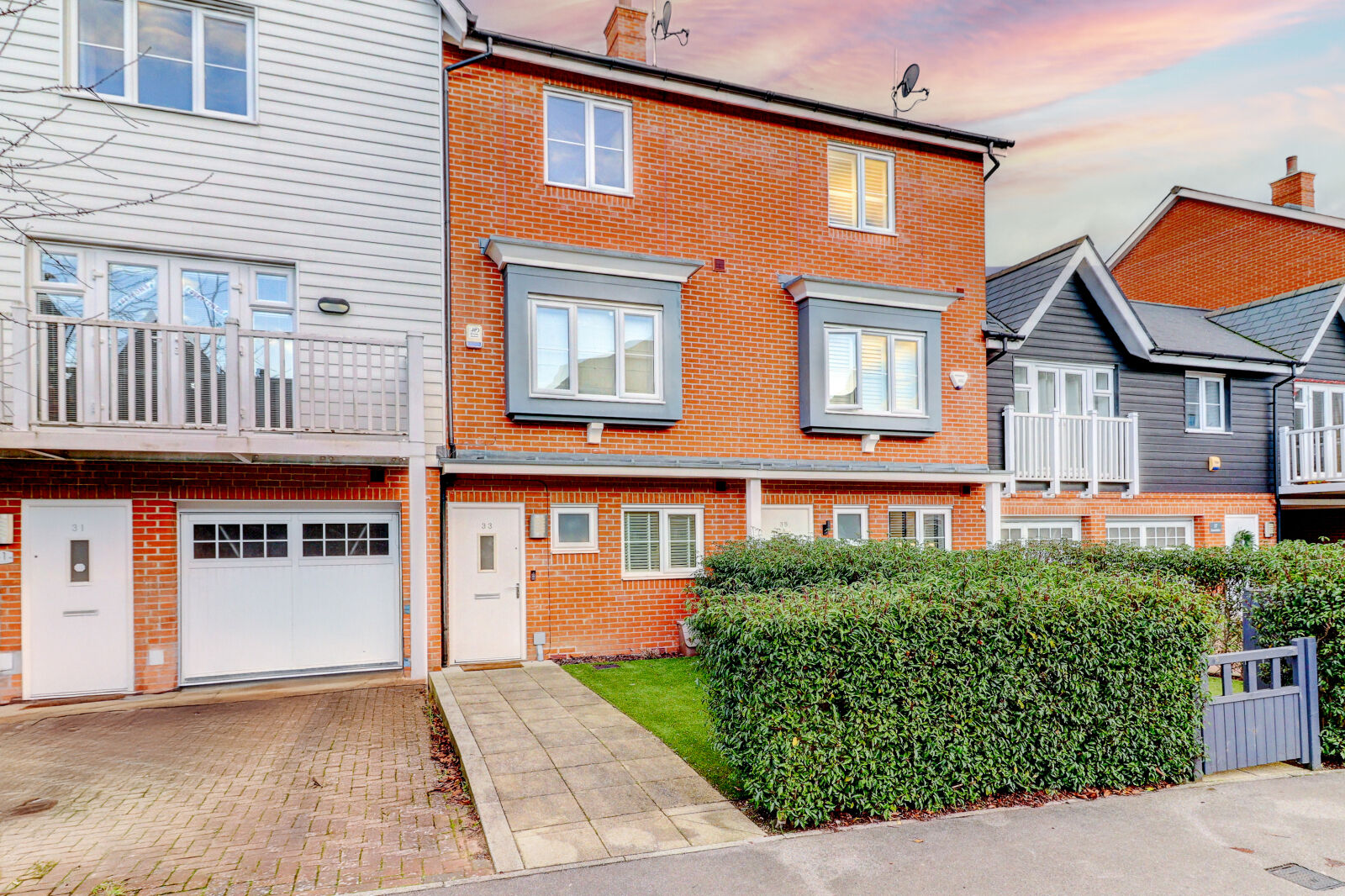 3 bedroom mid terraced house for sale Greenwich Drive, High Wycombe, HP11, main image