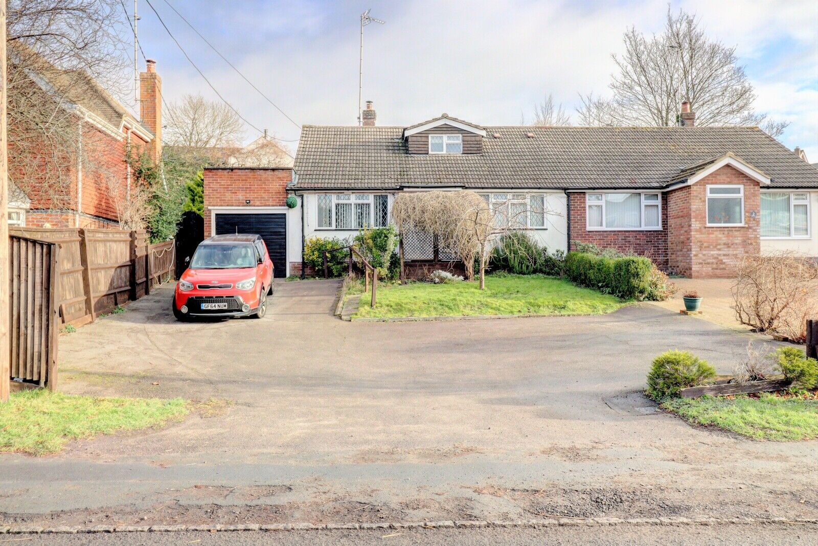 4 bedroom semi detached bungalow for sale Western Dene, High Wycombe, HP15, main image