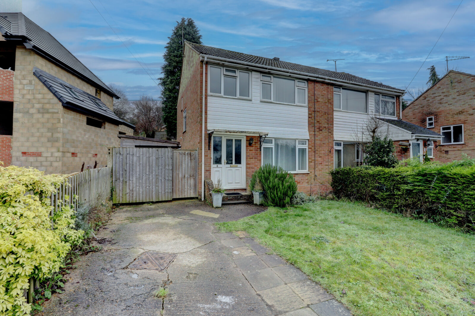 3 bedroom semi detached house for sale Geralds Road, High Wycombe, HP13, main image