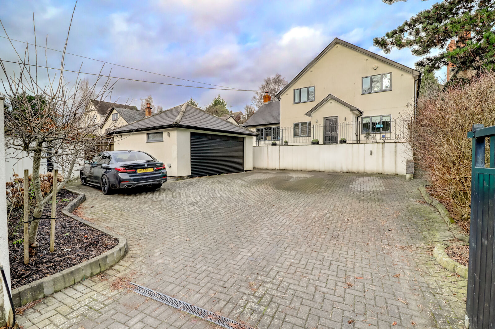 6 bedroom detached house for sale Eastern Dene, High Wycombe, HP15, main image