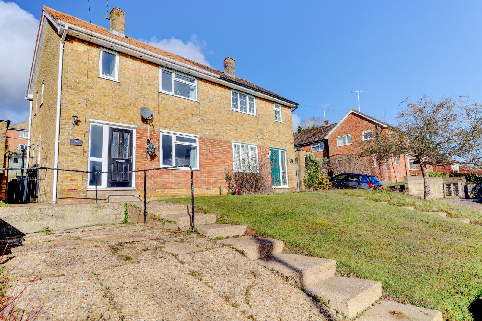 2 bedroom semi detached house for sale Buckingham Drive, High Wycombe, HP13, main image