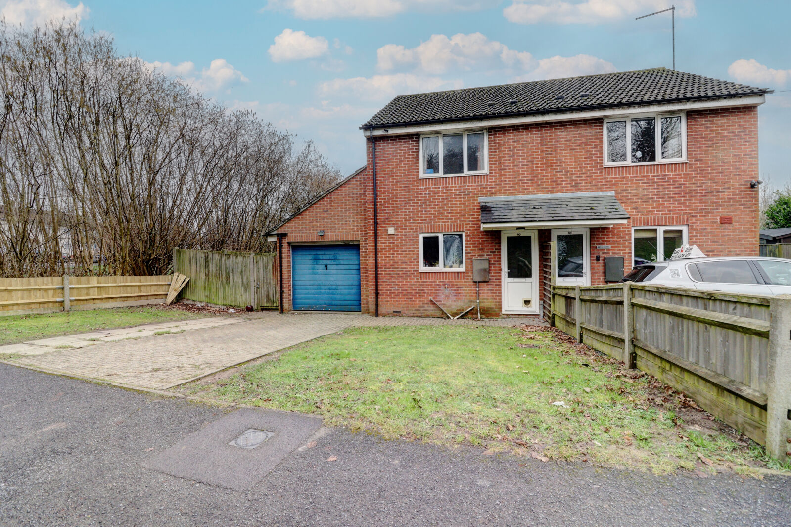 2 bedroom semi detached house for sale Hillary Road, High Wycombe, HP13, main image