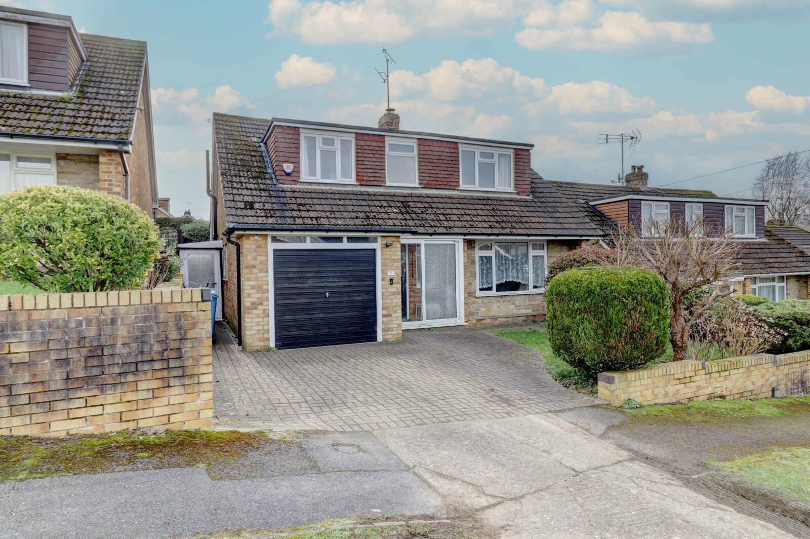 4 bedroom detached house for sale Sunningdale Close, High Wycombe, HP12, main image