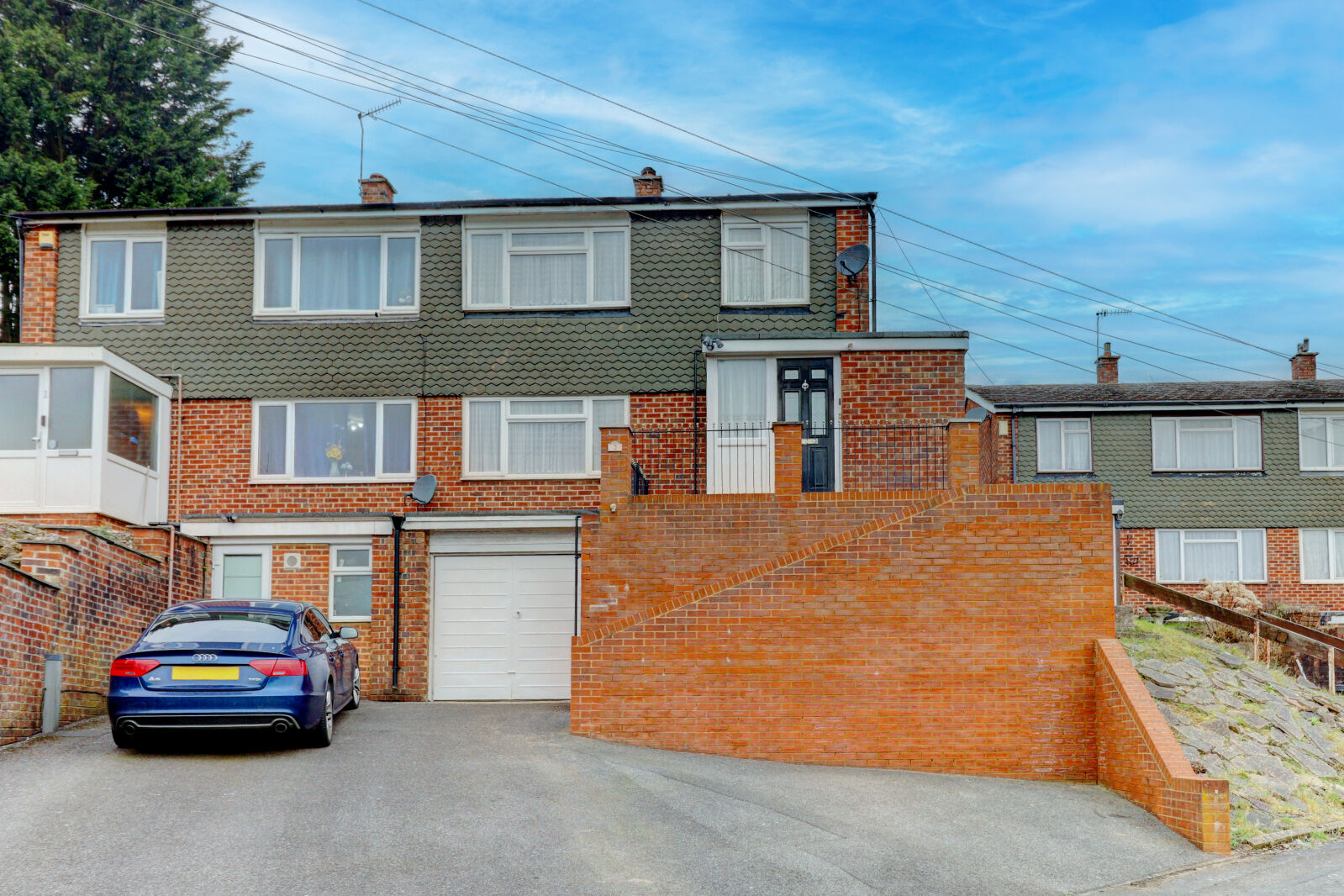 3 bedroom semi detached house for sale Pettifer Way, High Wycombe, HP12, main image