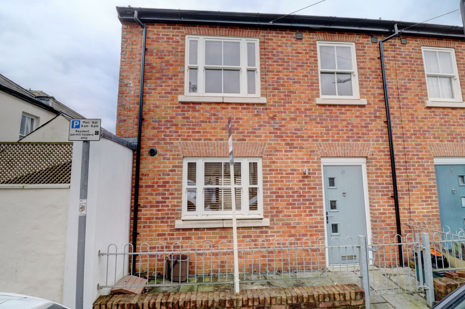 2 bedroom end terraced house for sale Station Road, High Wycombe, HP13, main image