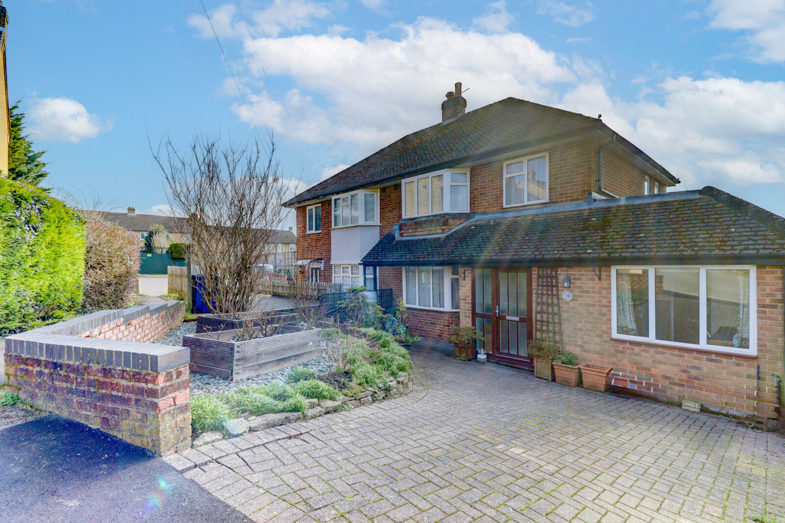 4 bedroom semi detached house for sale Hillary Close, High Wycombe, HP13, main image