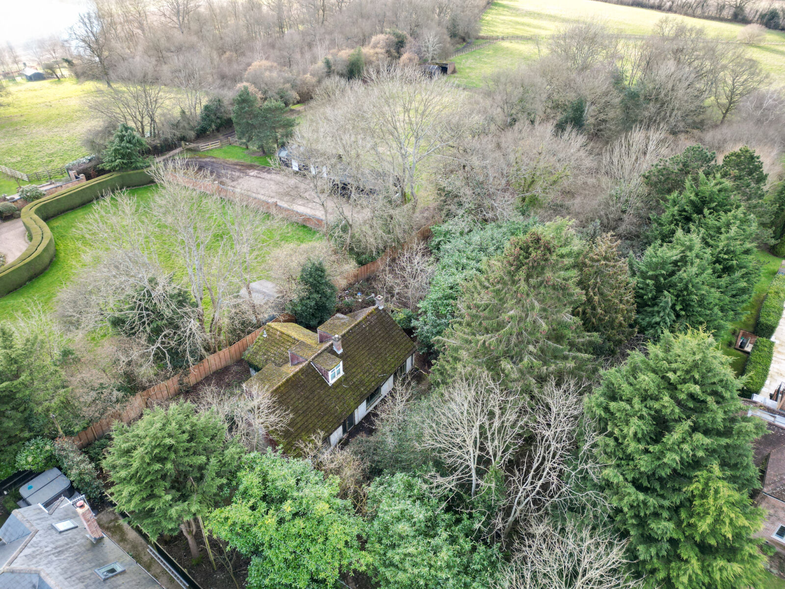 3 bedroom detached bungalow for sale Meadowcot Lane, Amersham, HP7, main image