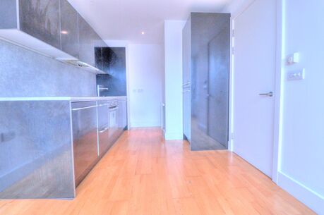 1 bedroom  flat to rent, Available unfurnished from 06/01/2025