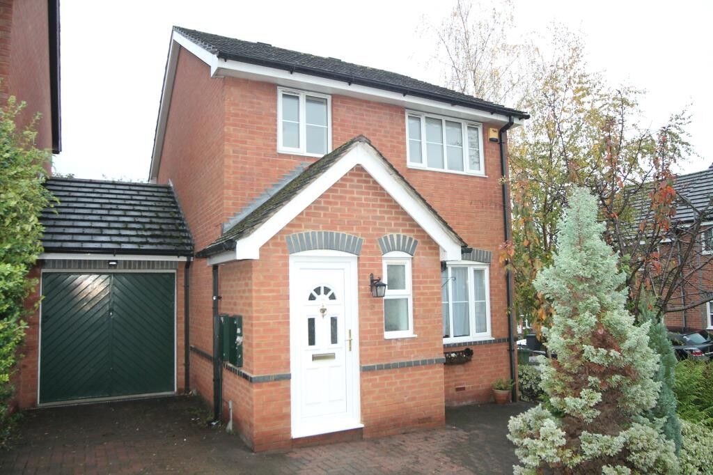 3 bedroom link detached house to rent, Available from 27/08/2024 Falcon Rise, Downley, HP13, main image
